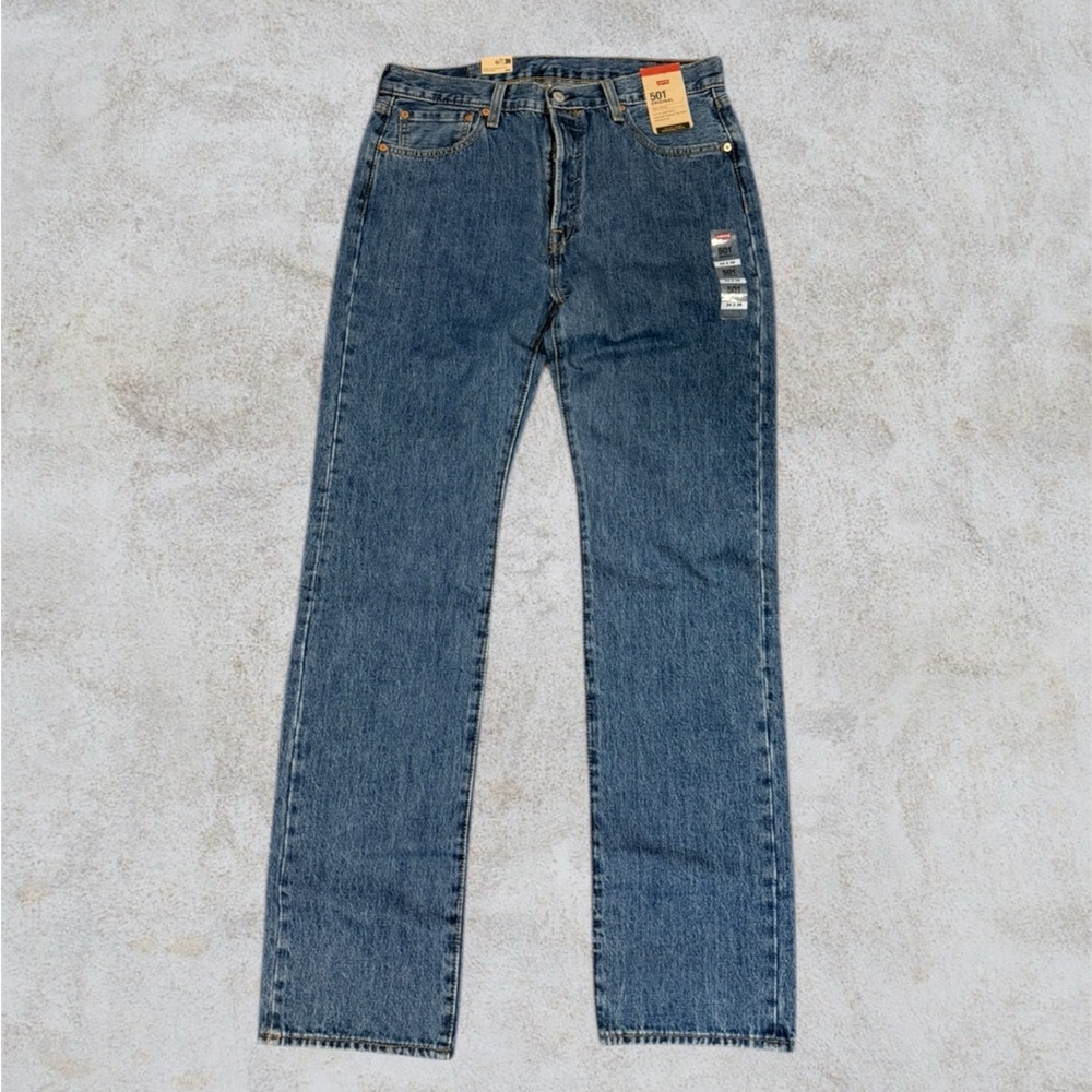 NWT Levi's Men's Straight Blue Jeans
